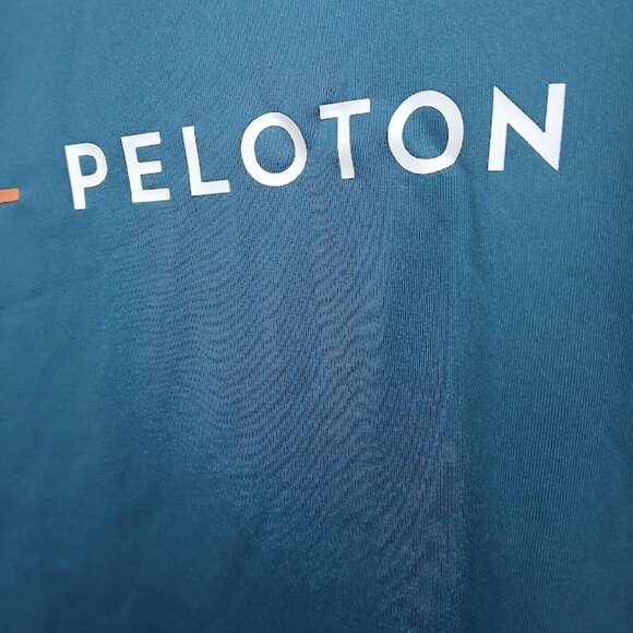 Peloton Run Muscle Tank Size Medium FA121 New With Tags - Picture 4 of 10
